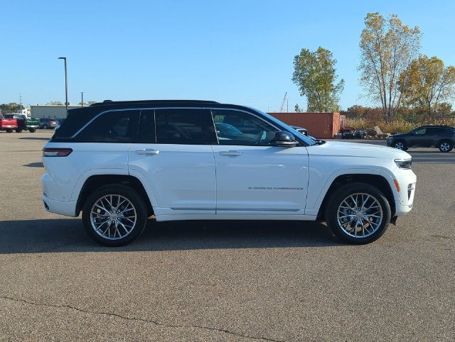 2025 Jeep Grand Cherokee Summit 4x4