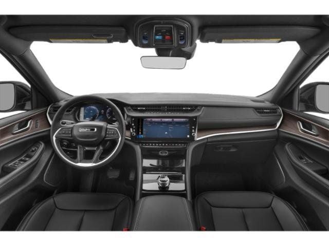 2027 Jeep Grand Cherokee Summit