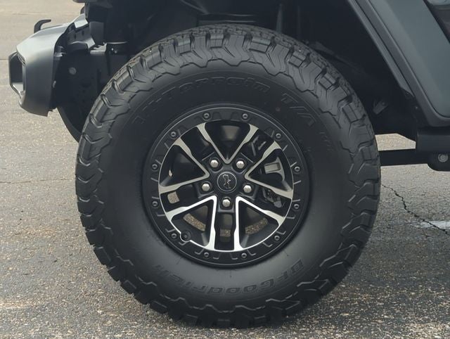 2025 Jeep Wrangler 4-Door Willys 4x4