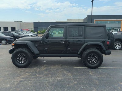 2025 Jeep Wrangler 4-Door Willys 4x4