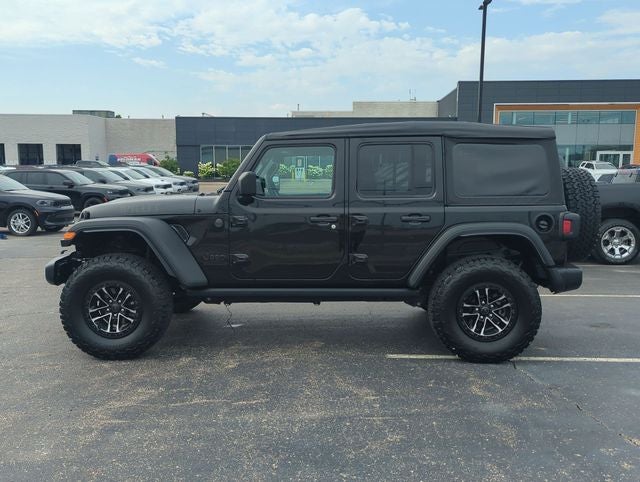 2025 Jeep Wrangler 4-Door Willys 4x4