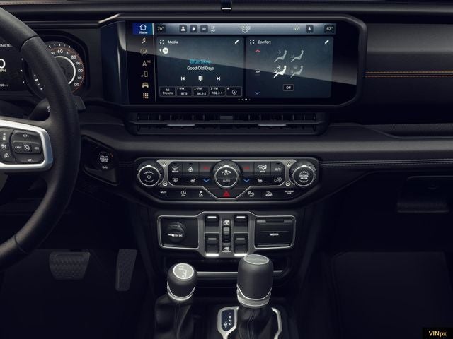 2026 Jeep Gladiator GLADIATOR SAHARA 4X4