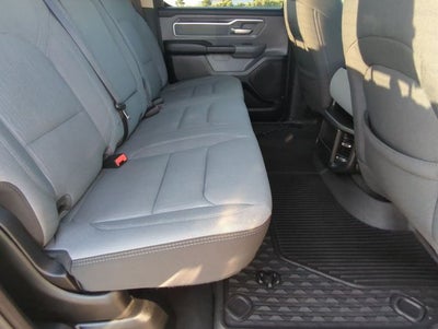 2020 RAM 1500 Big Horn Crew Cab 4x4 5'7' Box