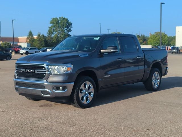 2020 RAM 1500 Big Horn Crew Cab 4x4 5'7' Box