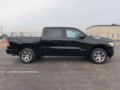 2022 RAM 1500 Big Horn Crew Cab 4x4 5'7' Box