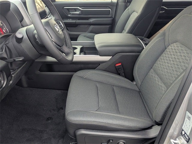 2025 RAM 1500 RAM 1500 BIG HORN CREW CAB 4X4 5'7' BOX