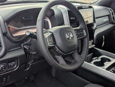 2025 RAM 1500 RAM 1500 BIG HORN CREW CAB 4X4 5'7' BOX