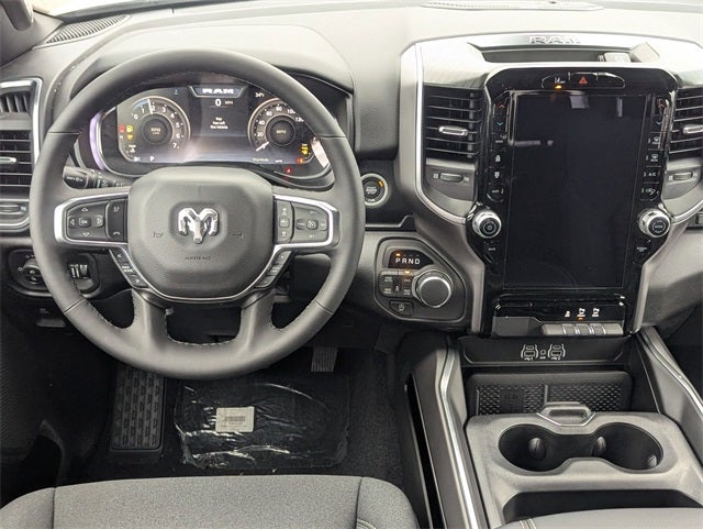 2025 RAM 1500 RAM 1500 BIG HORN CREW CAB 4X4 5'7' BOX