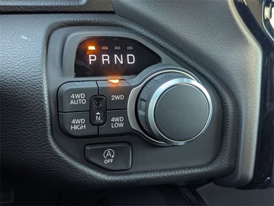 2025 RAM 1500 RAM 1500 BIG HORN CREW CAB 4X4 5'7' BOX