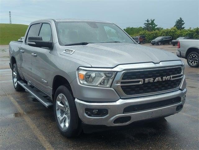 2022 RAM 1500 Big Horn Crew Cab 4x4 5'7' Box