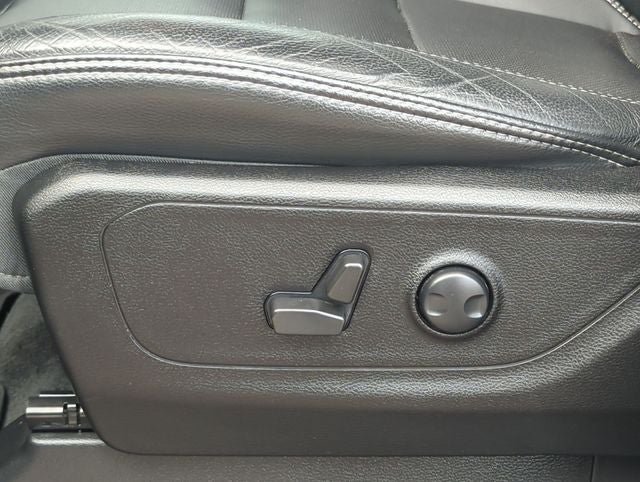2022 RAM 1500 Rebel Crew Cab 4x4 5'7' Box