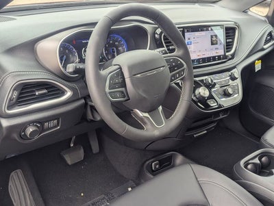 2027 Chrysler Pacifica PACIFICA SELECT