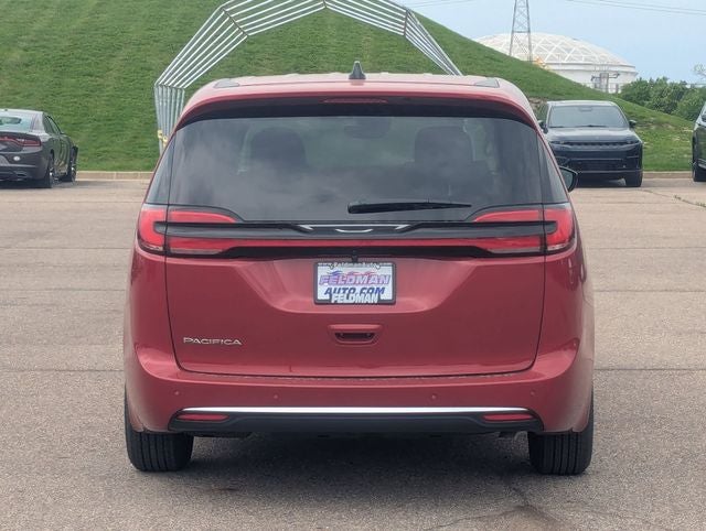 2027 Chrysler Pacifica PACIFICA SELECT