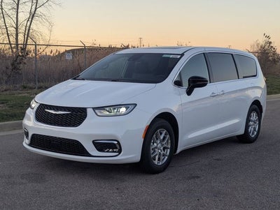 2026 Chrysler Pacifica PACIFICA SELECT