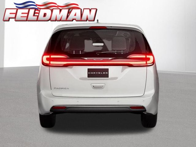 2027 Chrysler Pacifica PACIFICA SELECT