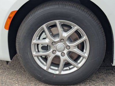 2027 Chrysler Pacifica PACIFICA SELECT