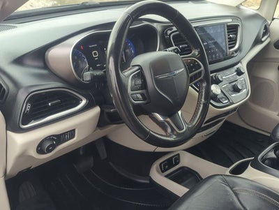 2020 Chrysler Pacifica Touring L Plus