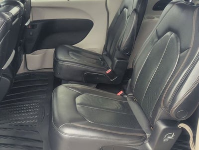 2020 Chrysler Pacifica Touring L Plus