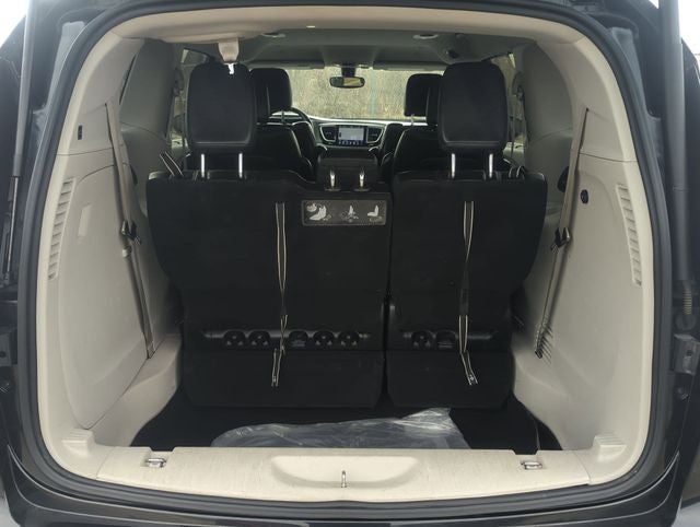 2020 Chrysler Pacifica Touring L Plus