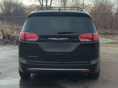 2020 Chrysler Pacifica Touring L Plus