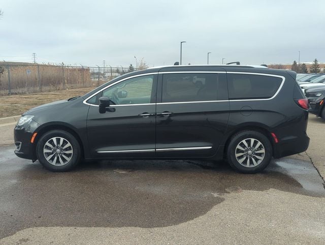 2020 Chrysler Pacifica Touring L Plus
