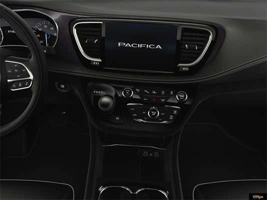 2023 Chrysler Pacifica Limited in Woodhaven, MI - Feldman Chrysler Dodge Jeep Ram Auto Group