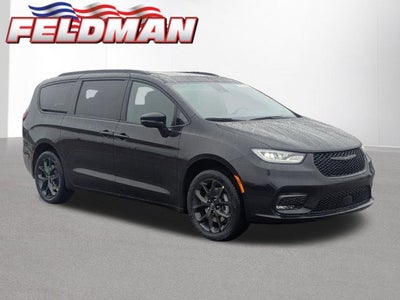 2026 Chrysler Pacifica PACIFICA SELECT AWD