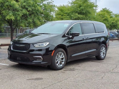 2026 Chrysler Pacifica PACIFICA SELECT AWD