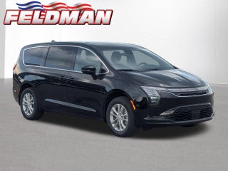 2027 Chrysler Pacifica PACIFICA SELECT AWD