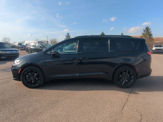2021 Chrysler Pacifica Limited AWD
