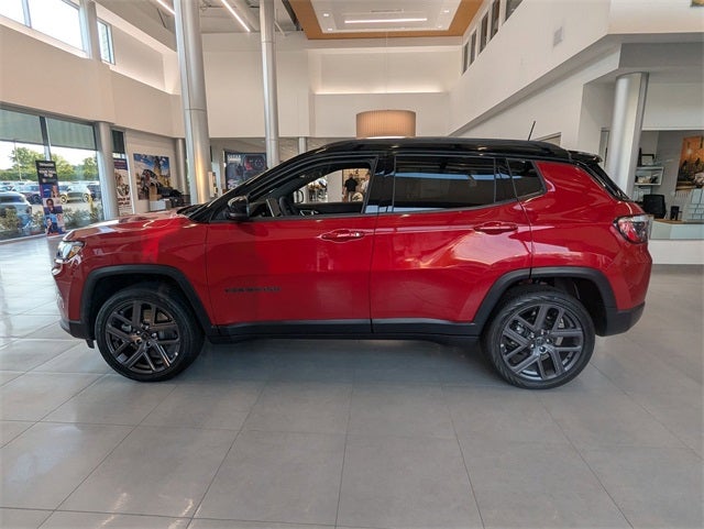 2025 Jeep Compass COMPASS LIMITED 4X4