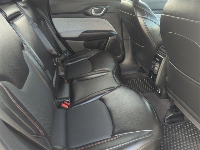 2023 Jeep Compass Latitude Lux FWD