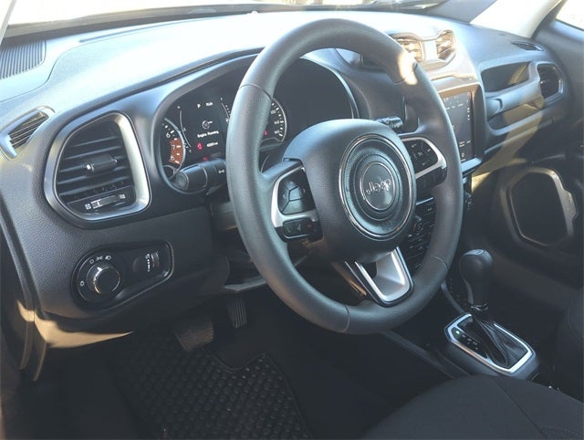 2023 Jeep Renegade Latitude 4x4