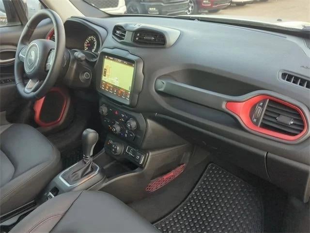 2023 Jeep Renegade Trailhawk 4x4