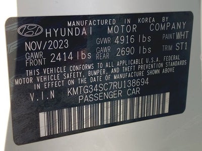 2024 Genesis G70 2.5T