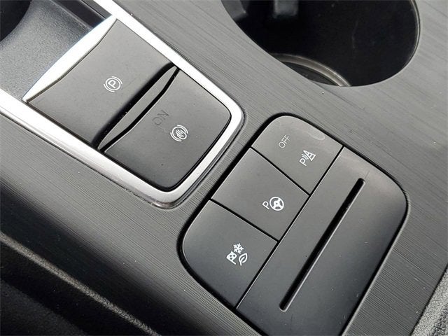 2020 Ford Escape Titanium Hybrid