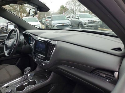 2022 Chevrolet Traverse LT Cloth
