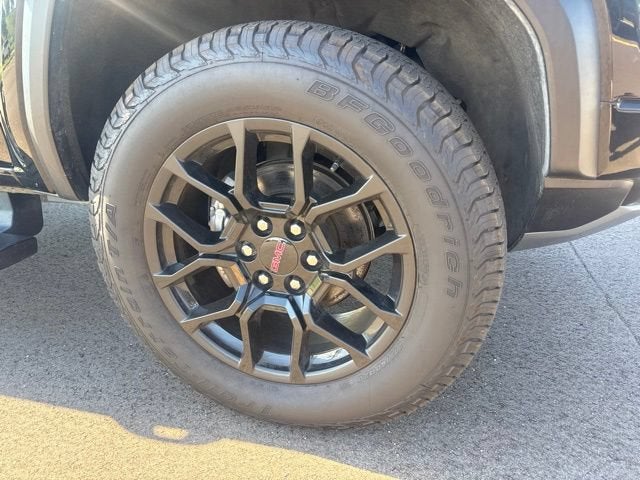 2023 GMC Canyon Denali