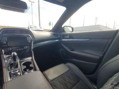 2020 Nissan Maxima SR