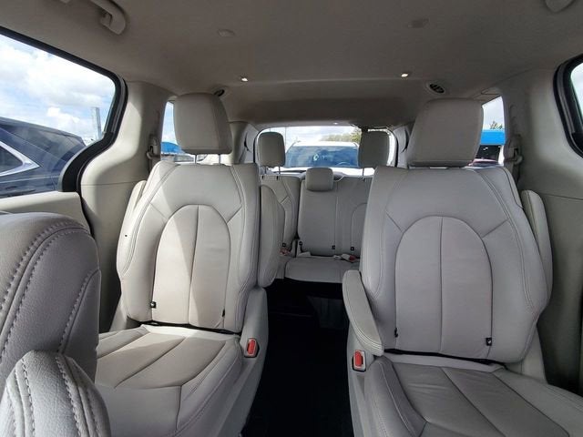 2018 Chrysler Pacifica Hybrid Touring Plus