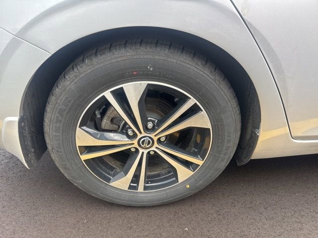 2021 Nissan Sentra SV Xtronic CVT