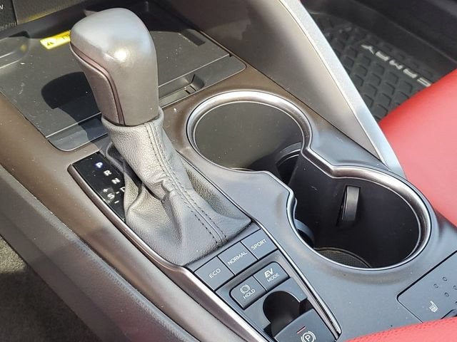 2022 Toyota Camry Hybrid XSE