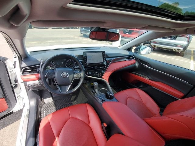 2022 Toyota Camry Hybrid XSE