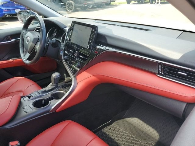 2022 Toyota Camry Hybrid XSE