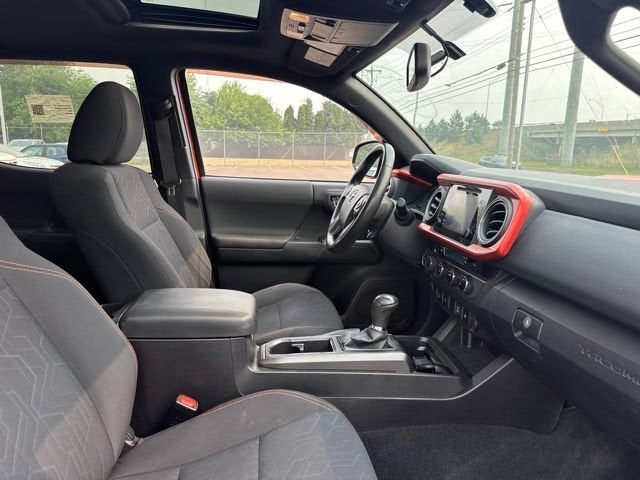 2016 Toyota Tacoma SR5