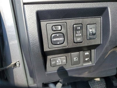 2018 Toyota Tundra SR5 5.7L V8