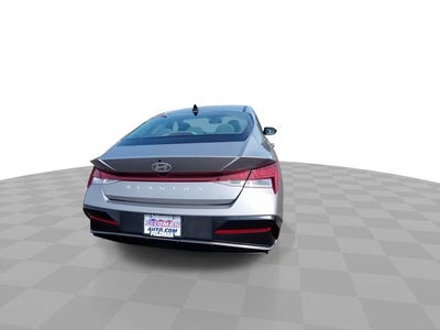 2025 Hyundai Elantra SEL Convenience