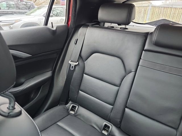 2017 INFINITI QX30 Premium