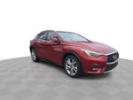 2017 INFINITI QX30 Premium
