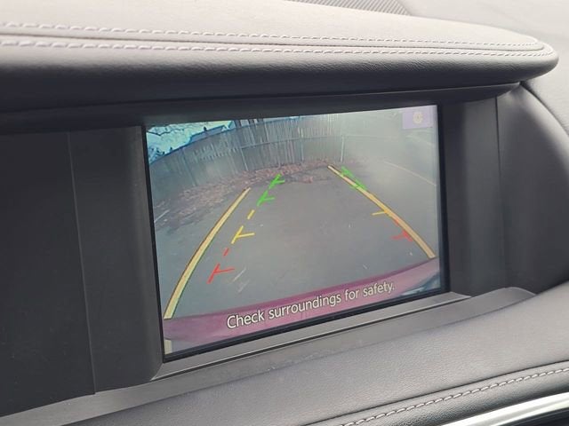 2017 INFINITI QX30 Premium